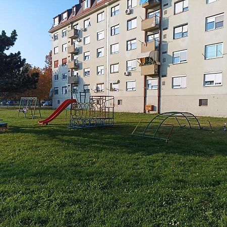 Čakovec Apartment Close2Park *** מראה חיצוני תמונה