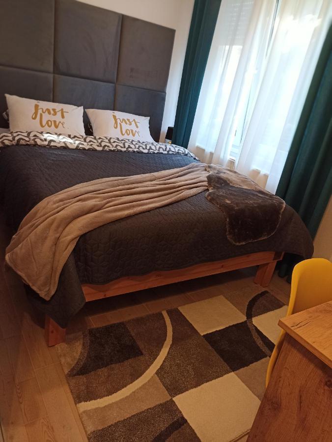 Čakovec Apartment Close2Park *** מראה חיצוני תמונה